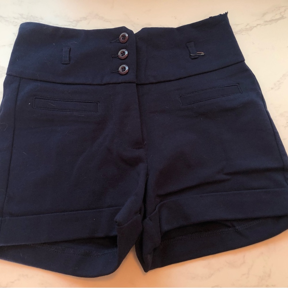 Active USA High-Waist Navy Shorts with Button Waistband